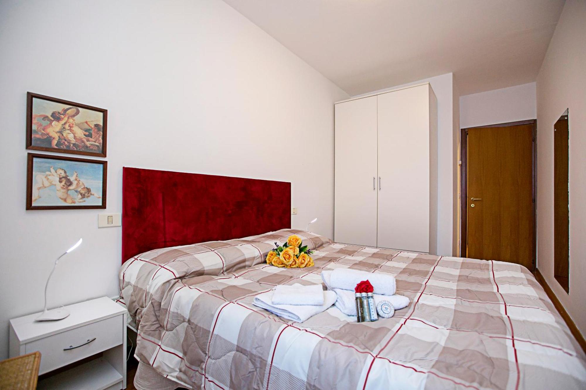 Appartamento Centro Storico Riva 2 - Happy Rentals 외부 사진